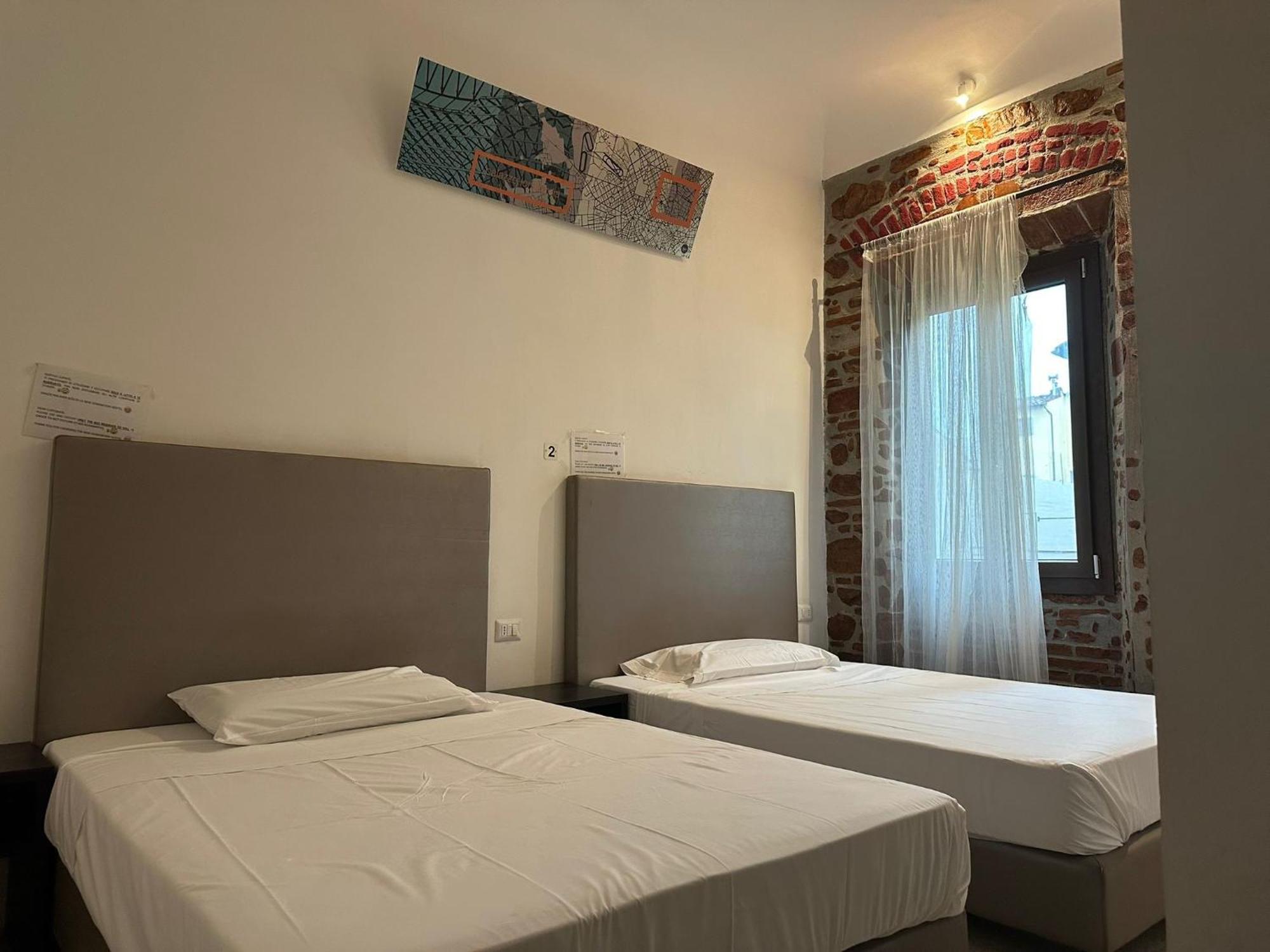 New Generation Hostel Como Lake Zewnętrze zdjęcie